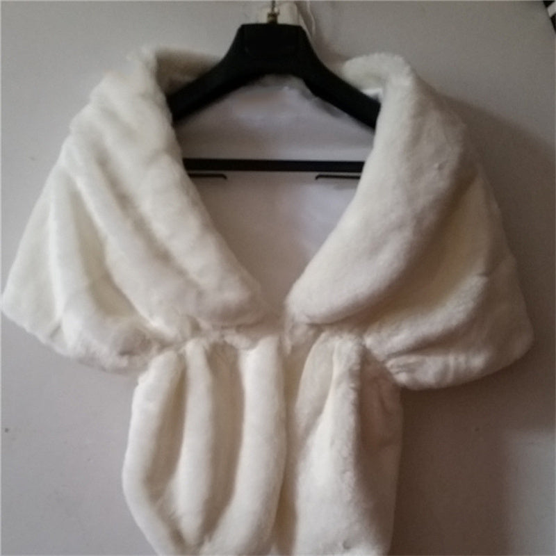 Women's Faux Fur Shawl